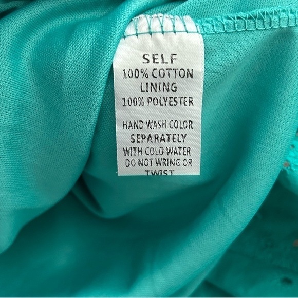 ANDREE Flutter Cap Sleeve Peplum V-Neck Eye-lit Floral Embroidered Top Women 2X - Picture 4 of 7